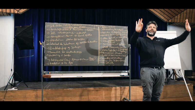 Datei:Georg Meissner Biodynamischer Weinbau Dottenfelderhof 2023-1-25.jpg